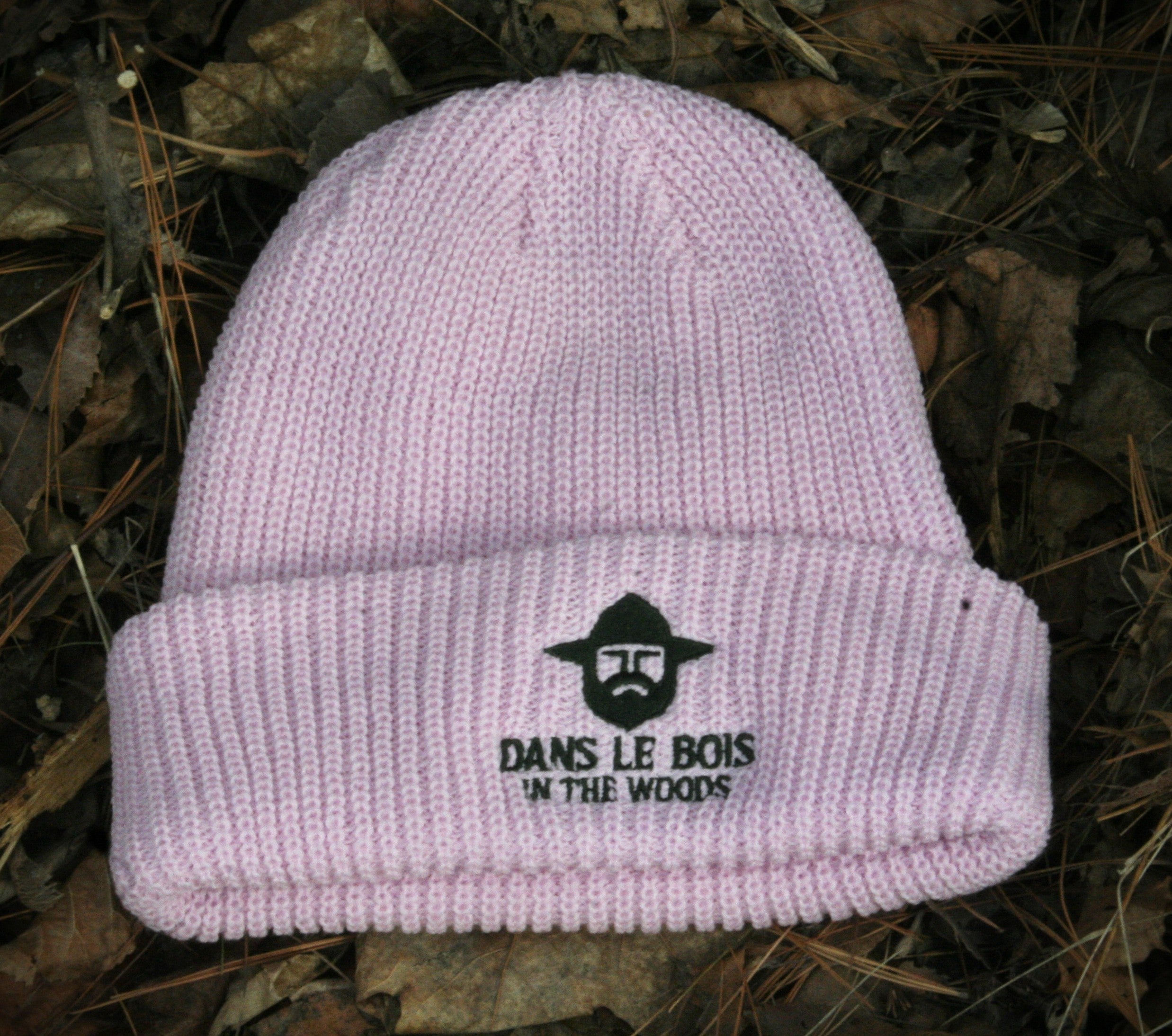 Tuque dans le bois